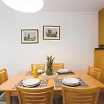 49 - Tiago's Surf House Διαμέρισμα *