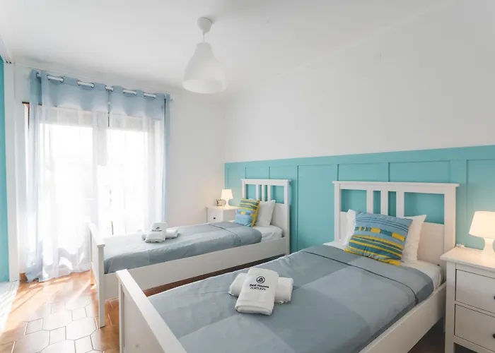 49 - Tiago's Surf House Apartment *